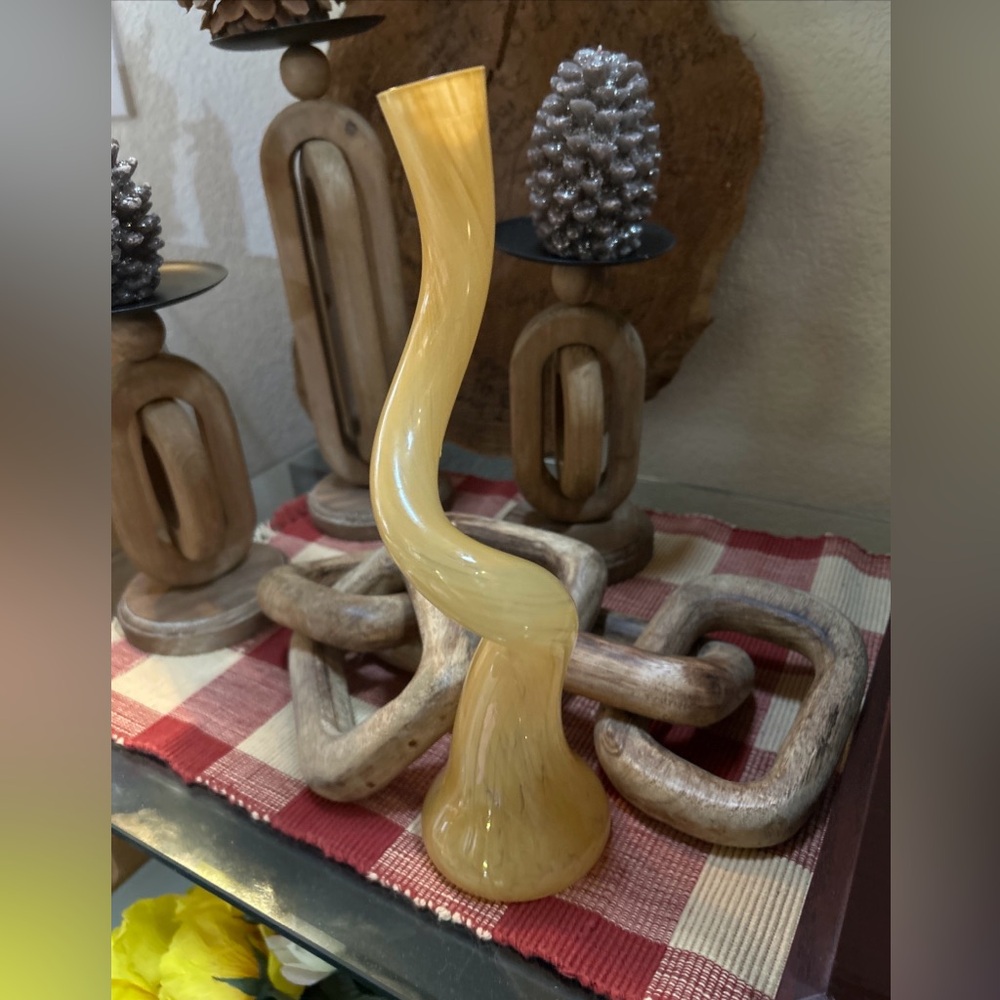 O’Dell Art Glass Spiral Swing Vase Signed 98